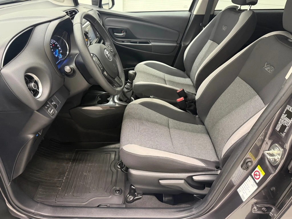 Toyota Yaris – foto 13