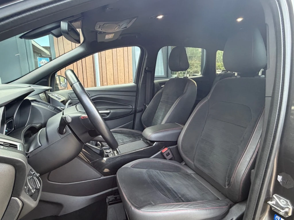 Ford Kuga – foto 17