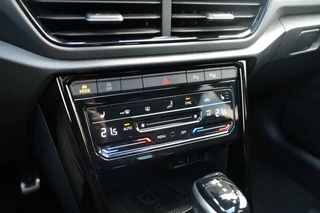 Volkswagen T-Roc – thumbnail 30