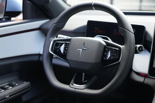 Polestar 4 – thumbnail 8