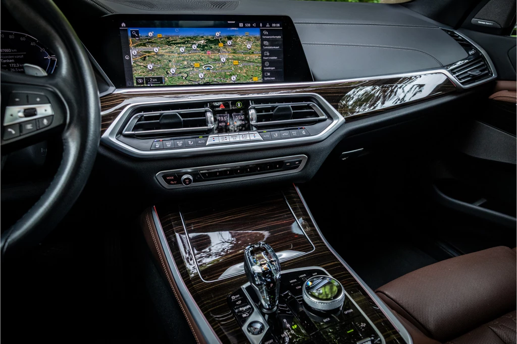 BMW X5 – foto 14