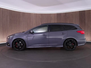 Ford Focus – thumbnail 3