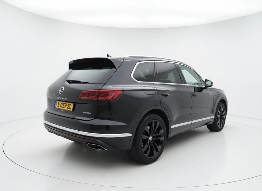 Volkswagen Touareg – foto 5