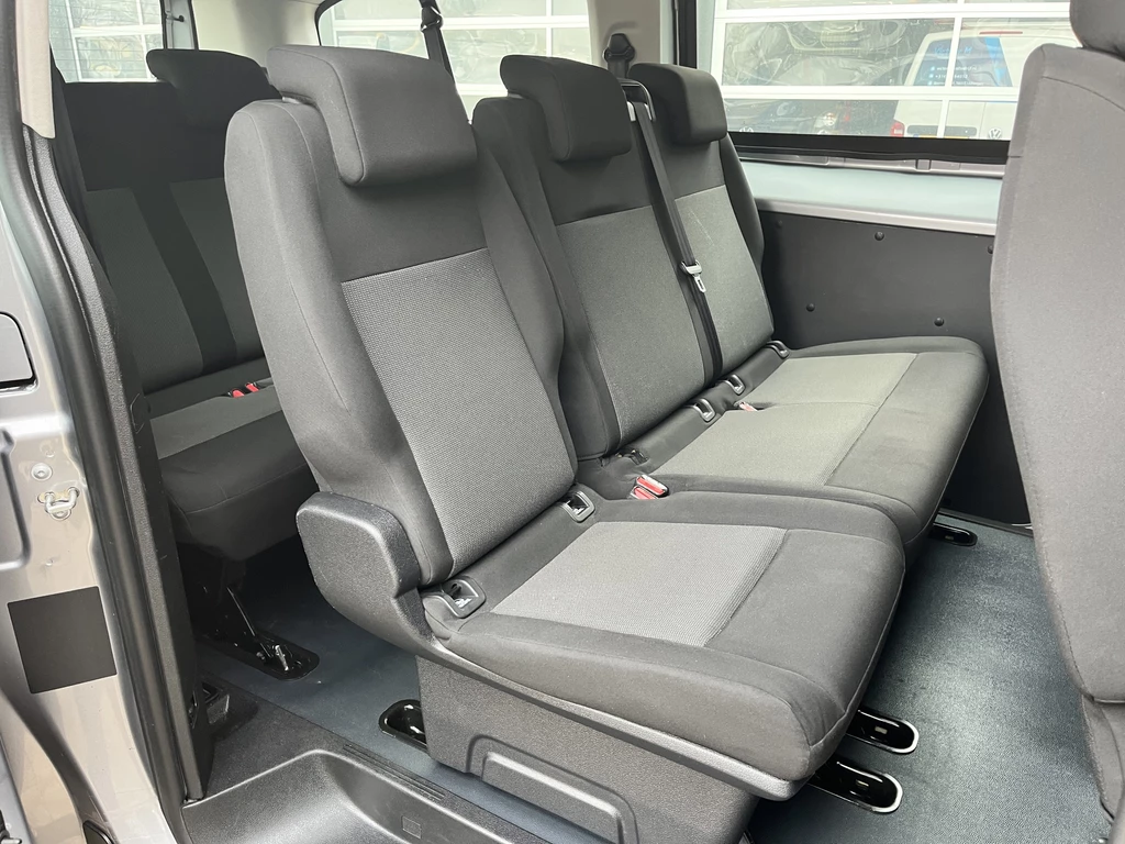 Peugeot Traveller – foto 27