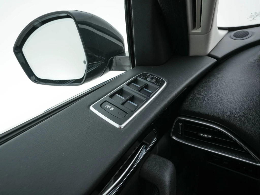 Jaguar F-PACE – foto 23