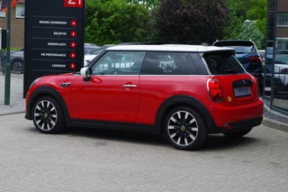 MINI Electric – thumbnail 4