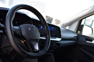 Ford Transit Connect – thumbnail 15