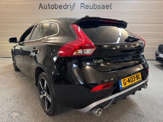 Volvo V40 – thumbnail 3