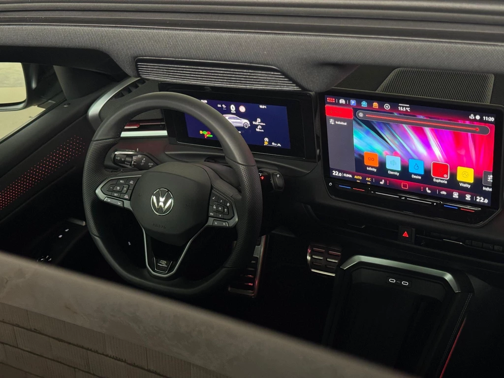 Volkswagen T-Roc – foto 9