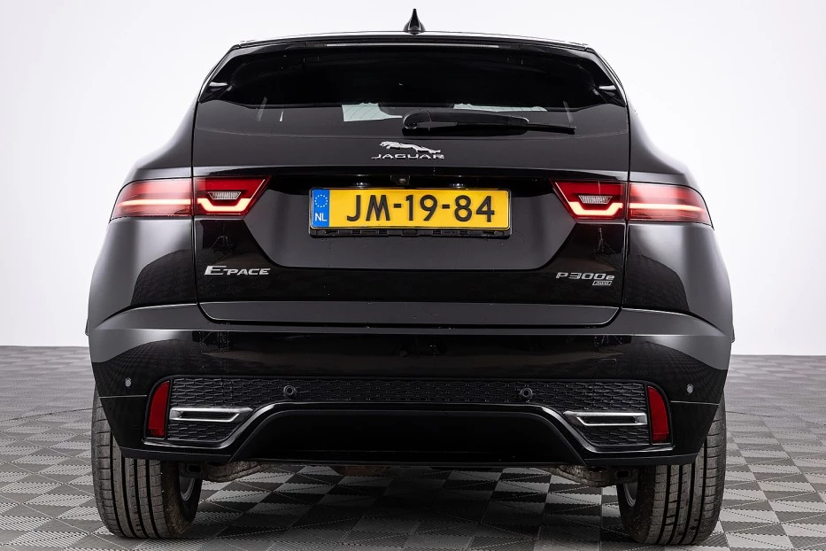 Jaguar E-PACE – foto 4