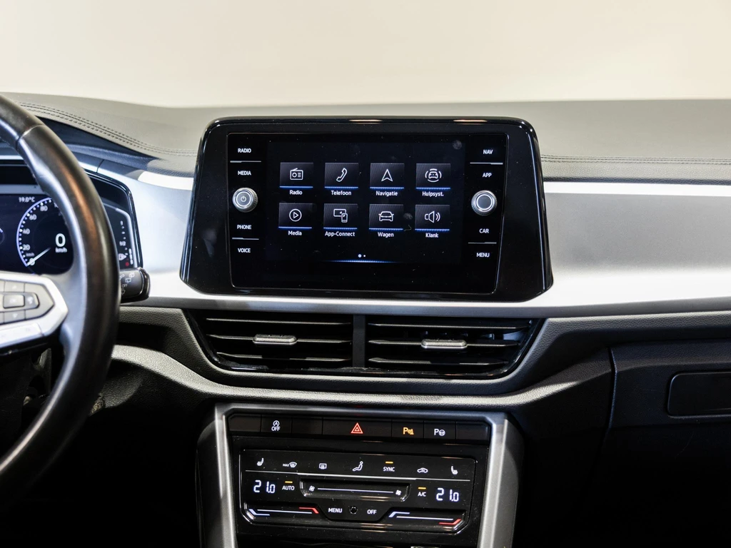 Volkswagen T-Roc – foto 25