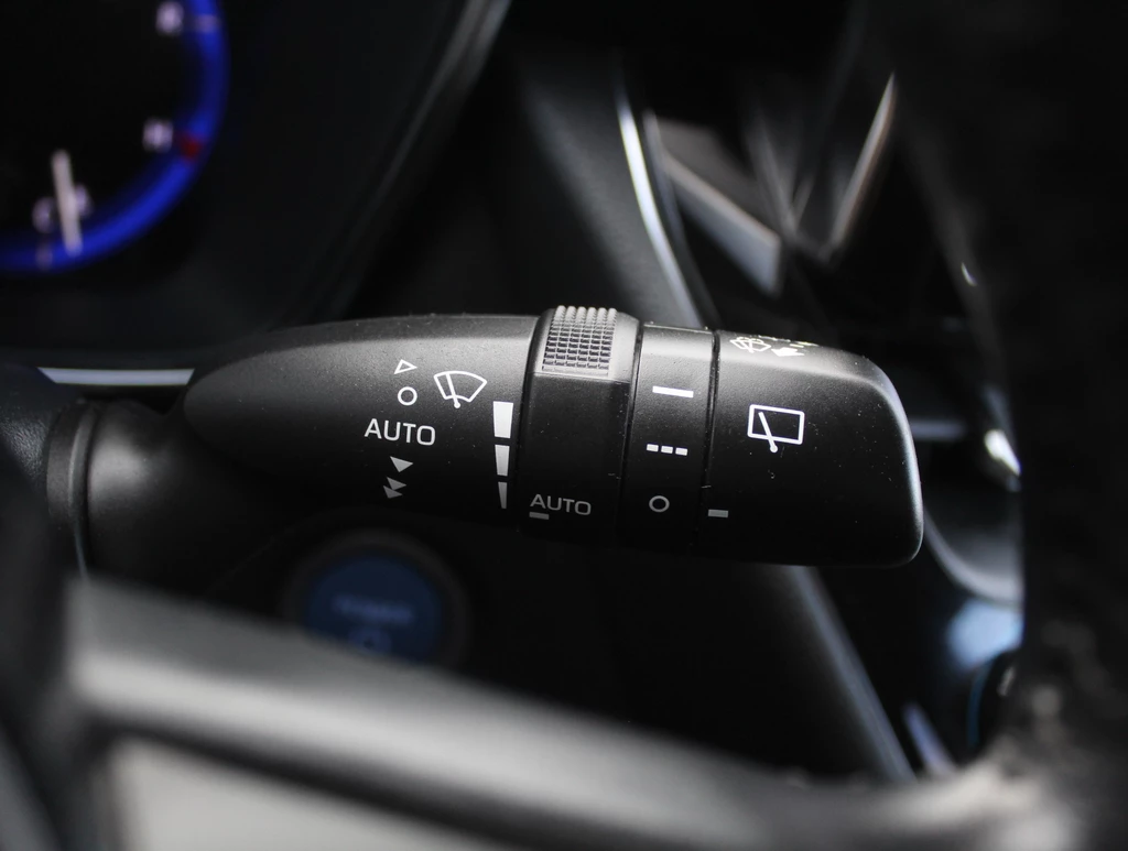Toyota Corolla Touring Sports – foto 53