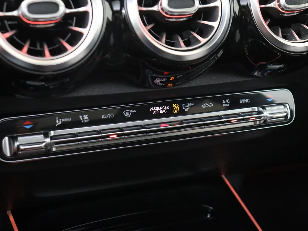 Mercedes-Benz GLB – foto 23