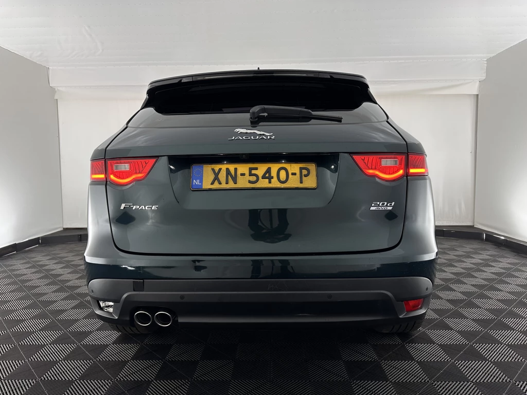 Jaguar F-PACE – foto 3