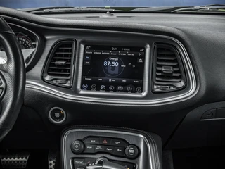 Dodge Challenger – thumbnail 21