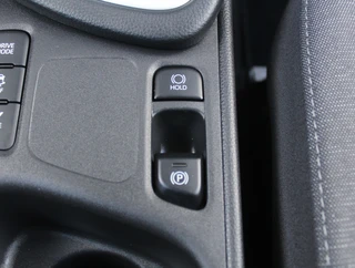 Toyota Yaris – thumbnail 44