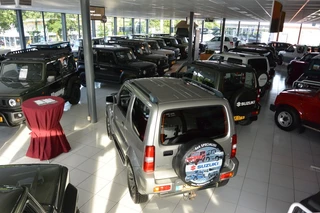 Suzuki Jimny – thumbnail 30