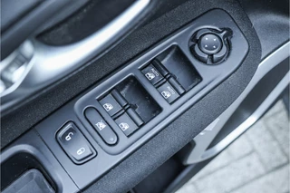 Jeep Renegade – thumbnail 20