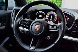 Porsche Cayenne – thumbnail 17