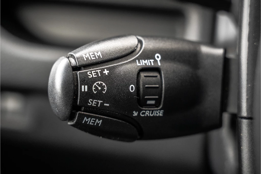 Opel Vivaro – foto 20