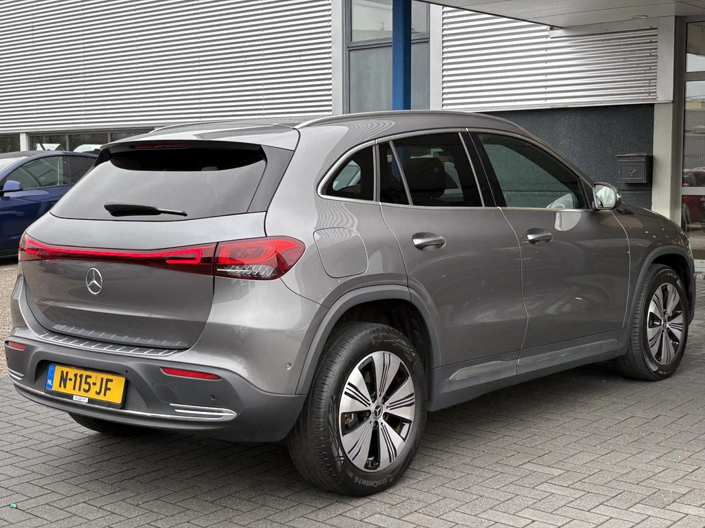 Mercedes-Benz EQA – foto 5