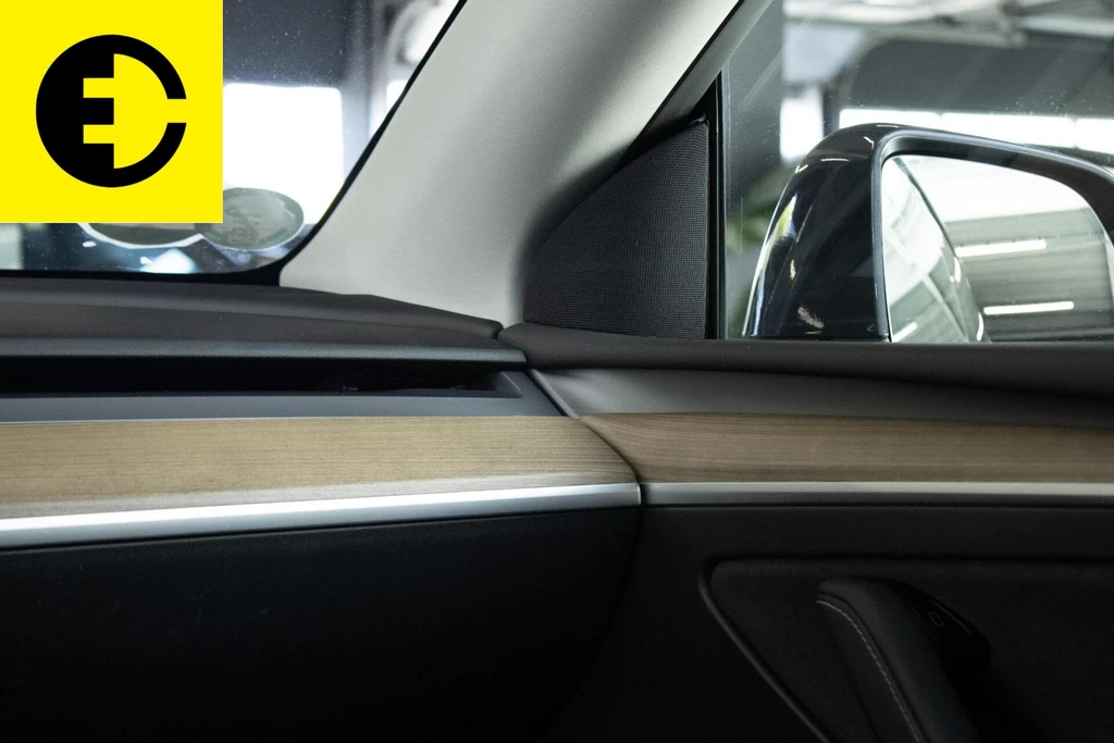 Tesla Model Y – foto 28
