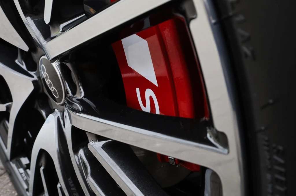 Audi SQ5 – foto 30