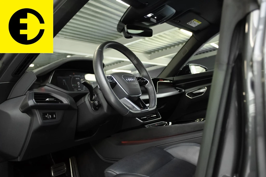 Audi e-tron GT – foto 16