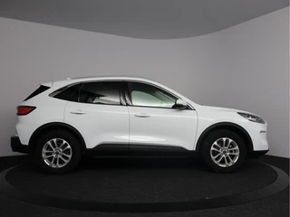 Ford Kuga – thumbnail 7