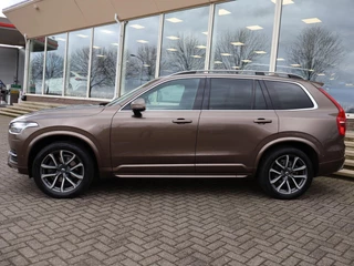 Volvo XC90 – thumbnail 2