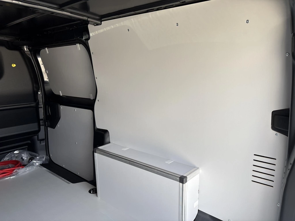 Peugeot e-Expert – foto 24