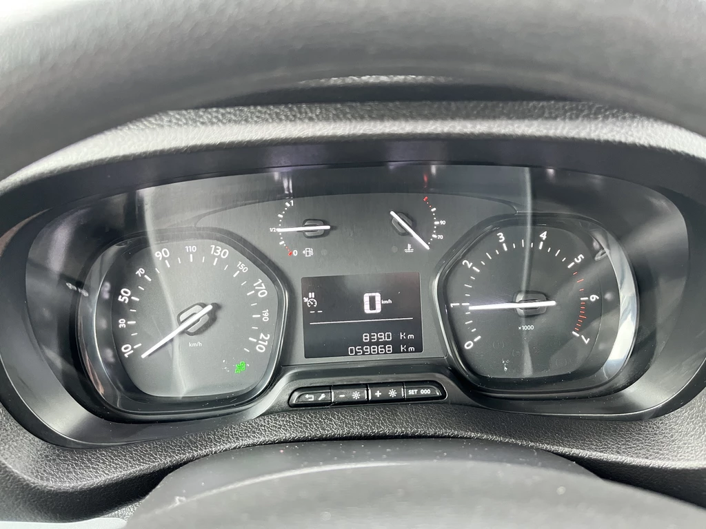 Opel Vivaro – foto 27