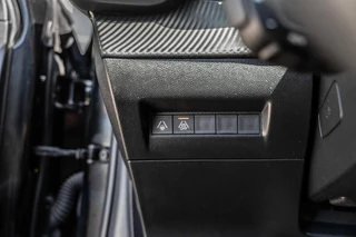 Peugeot 208 – thumbnail 32