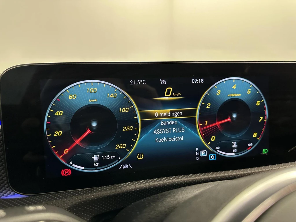 Mercedes-Benz CLA – foto 32