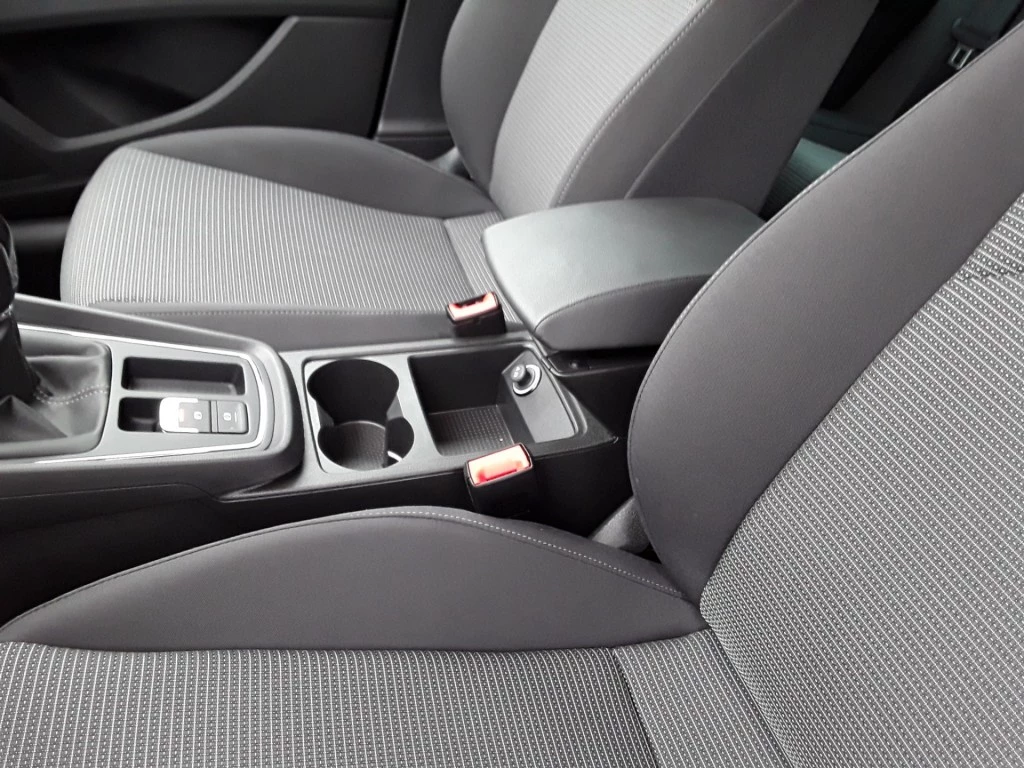 SEAT Leon – foto 19