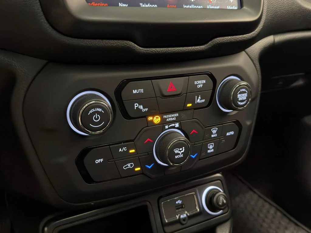 Jeep Renegade – foto 18