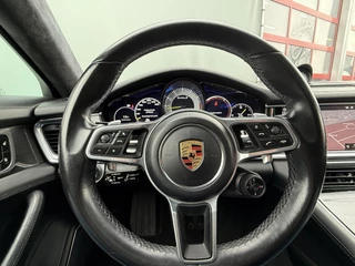 Porsche Panamera – thumbnail 22
