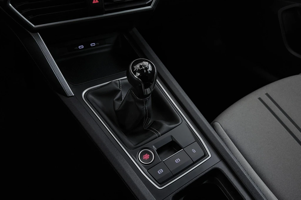 SEAT Leon – foto 32