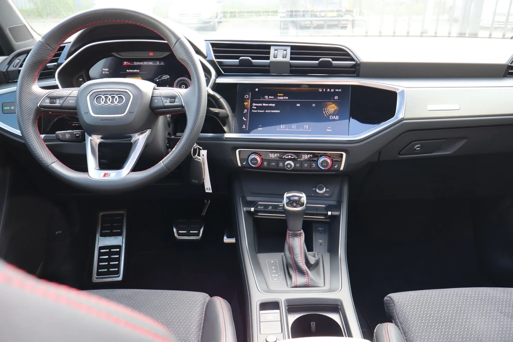 Audi Q3 – foto 13