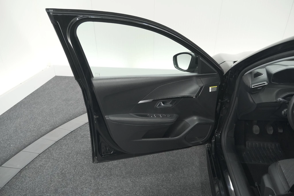 Peugeot 208 – foto 71