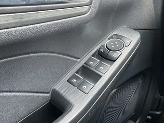 Ford Kuga – thumbnail 32