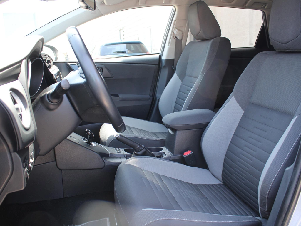 Toyota Auris – foto 9
