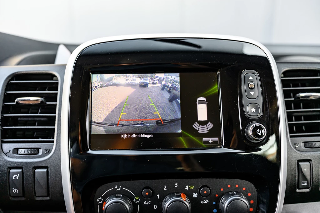 Renault Trafic – foto 25