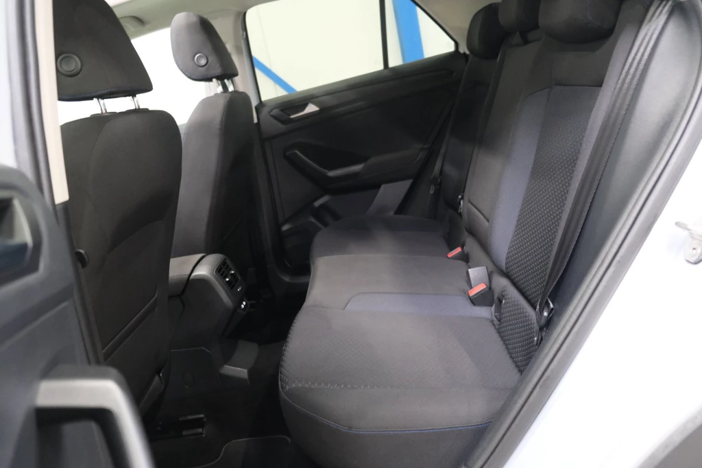 Volkswagen T-Roc – foto 9