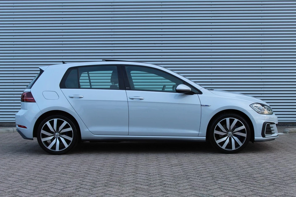 Volkswagen Golf – foto 9