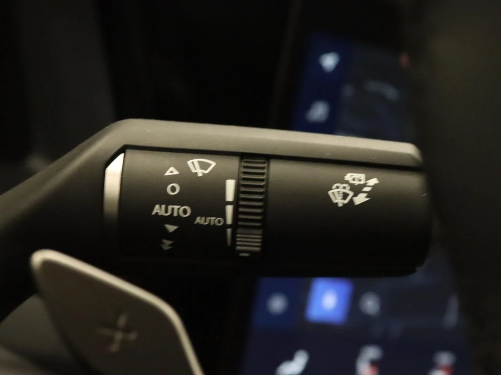 Lexus RZ – foto 29