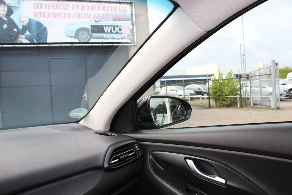 Hyundai i30 – foto 19
