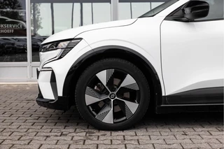 Renault Megane E-Tech – thumbnail 12