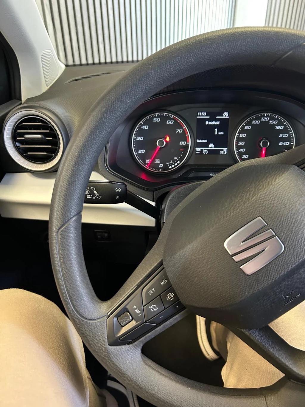 SEAT Arona – foto 18