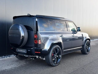 Land Rover Defender – thumbnail 7